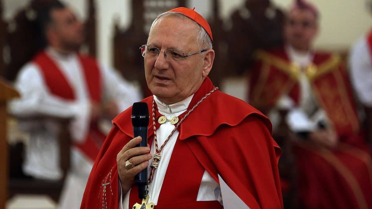 El Patrarca Sako se ve despojado de un reconocimiento fundamental para la autonomía civil de la Iglesia. Foto: Hadi Mizban / AP.