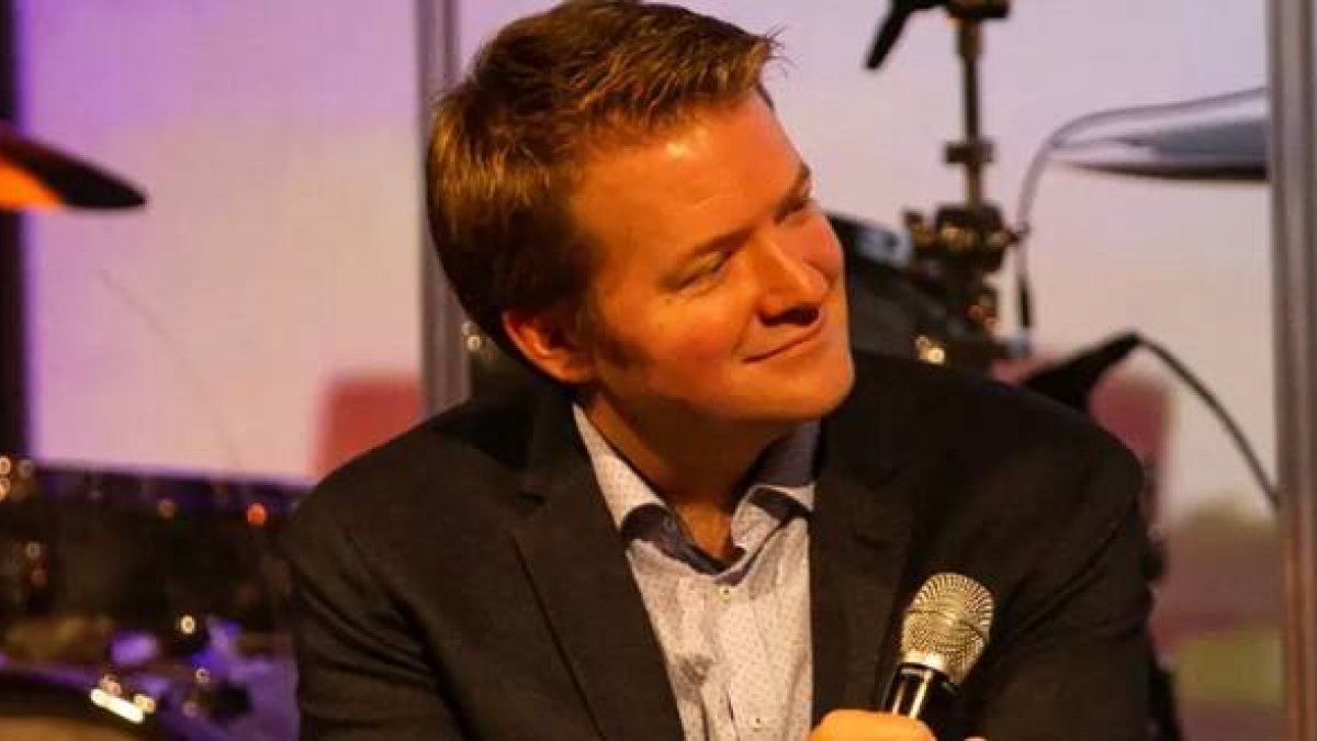 Justin Brierly entrevista a muchos pensadores sobre fe y cultura y nota un claro cambio cultural en los agnósticos