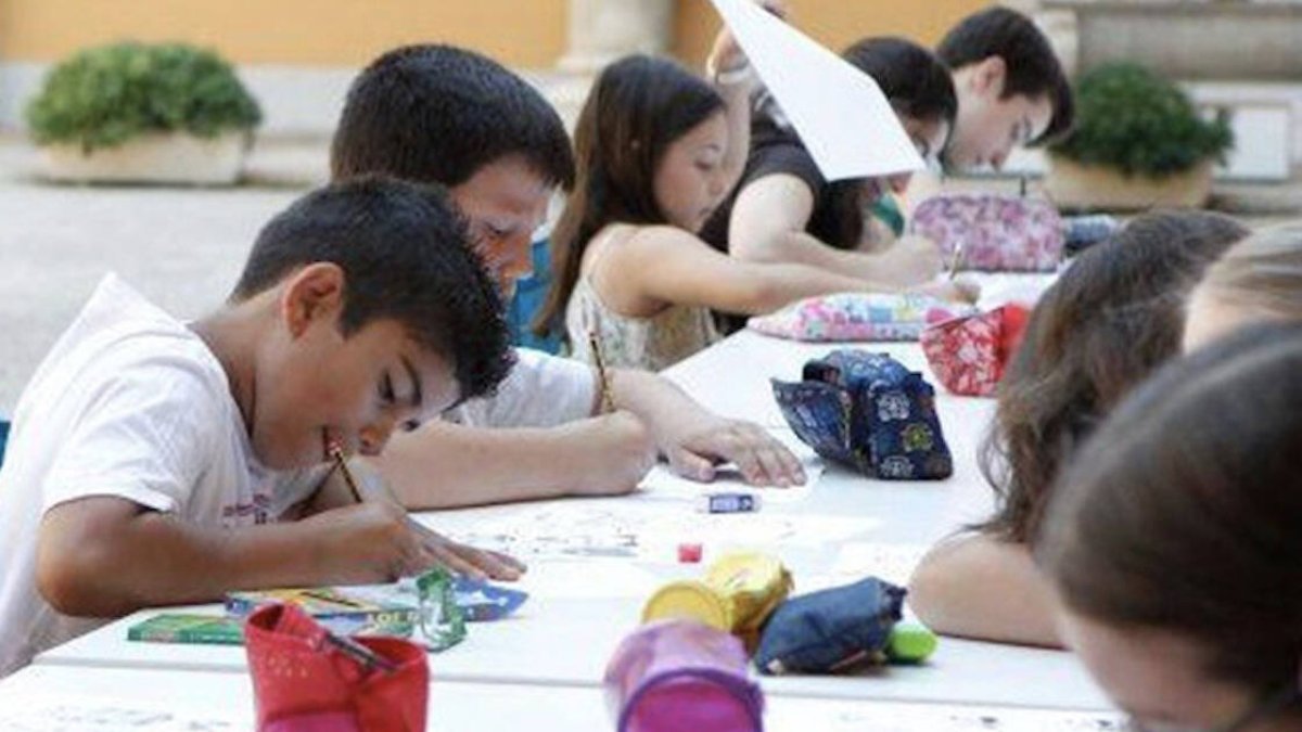 Existen dos principales categorías, según la edad del niño, y diferentes subcategorías y premios. El concurso está abierto hasta el 8 de noviembre de 2023. Se ha alargado las fechas para que puedan participar más parroquias y niños de catequesis.