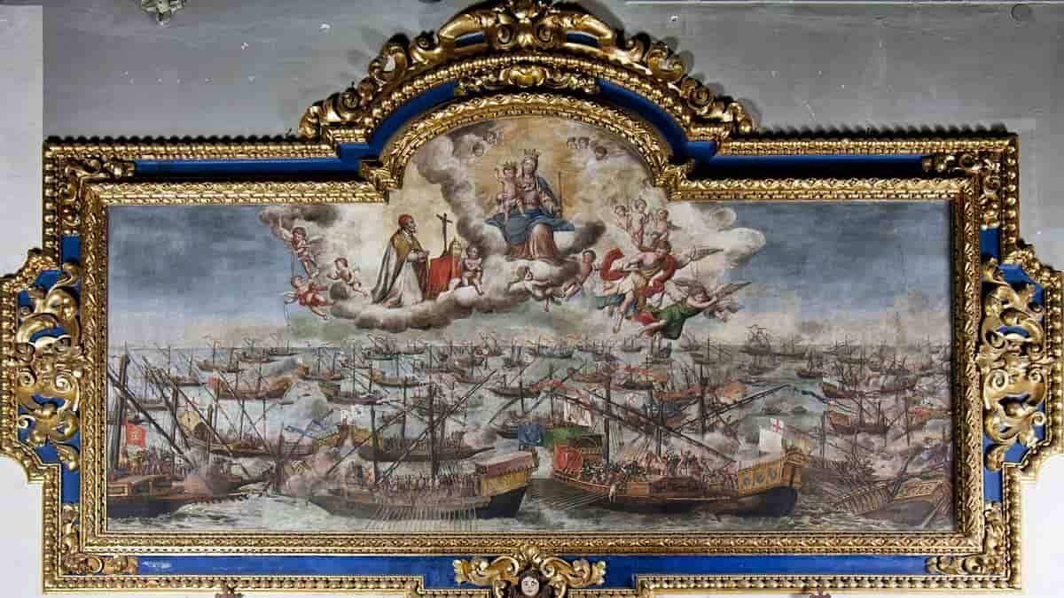 'La Virgen del Rosario protegiendo las naves españolas en la Batalla de Lepanto', de Lucas Valdés (1661-1725), cuadro conservado en la Real Parroquia de Santa María Magdalena de Sevilla.