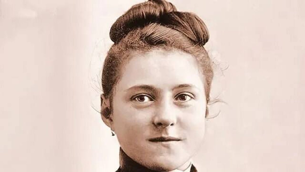 Santa Teresa de Lisieux no mucho antes de entrar en el Carmelo