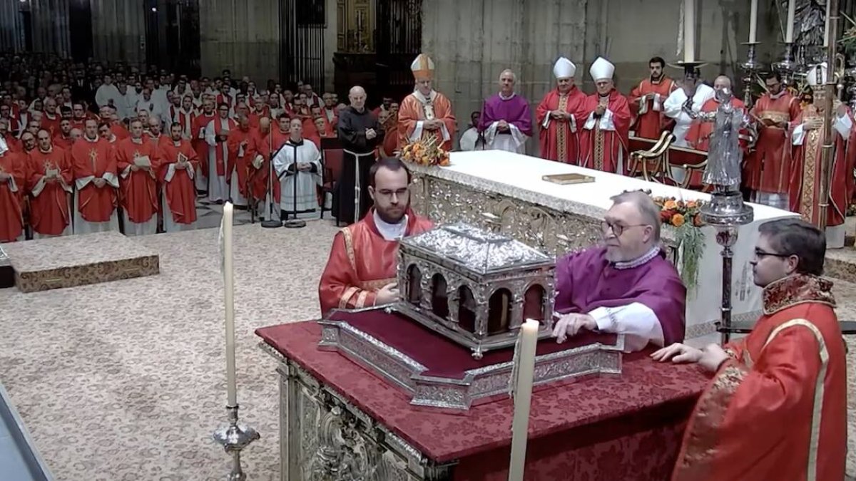 Entre ellos, además de sacerdotes, había una sacristana de 68 años, un abogado, un farmacéutico, un carpintero y varios miembros de consejos parroquiales.