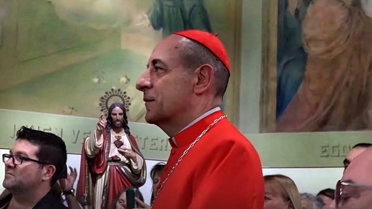 El cardenal Víctor Fernández considera 'comprensibles' las reacciones negativas a 'Fiducia supplicans'. En la imagen, durante su visita, a final de año, a su pueblo natal de Alcira Gigena. Captura Nexos Multimedio Cooperativo.