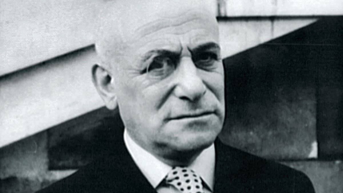 Max Jacob cayó mil veces y mil veces le levantó la gracia, guiado por un sacerdote que le acompañaba sin engañarle.