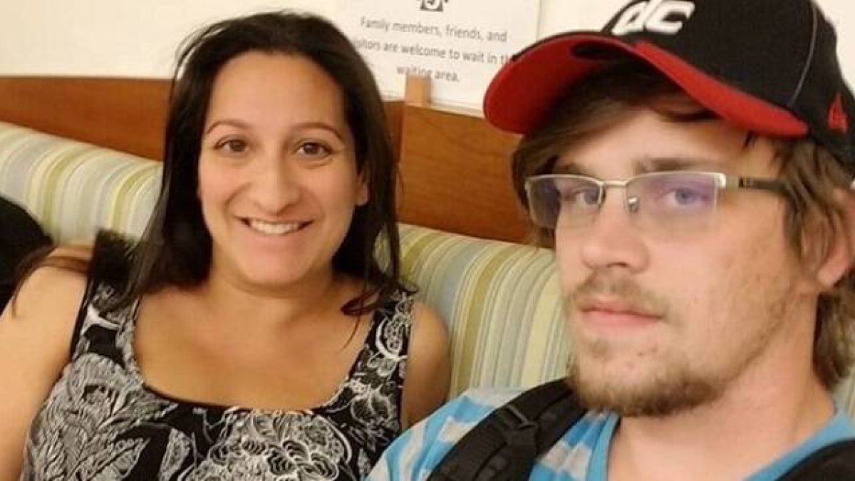 Alice y Ben Abresch hacia 2018, él la introdujo en la vida católica