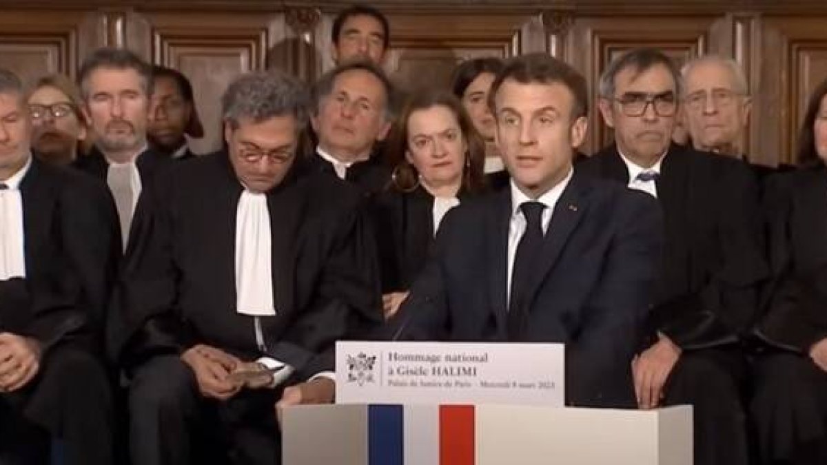 Macron, en marzo de 2023, cuando anunció su proyecto de meter el aborto en la Constitución francesa