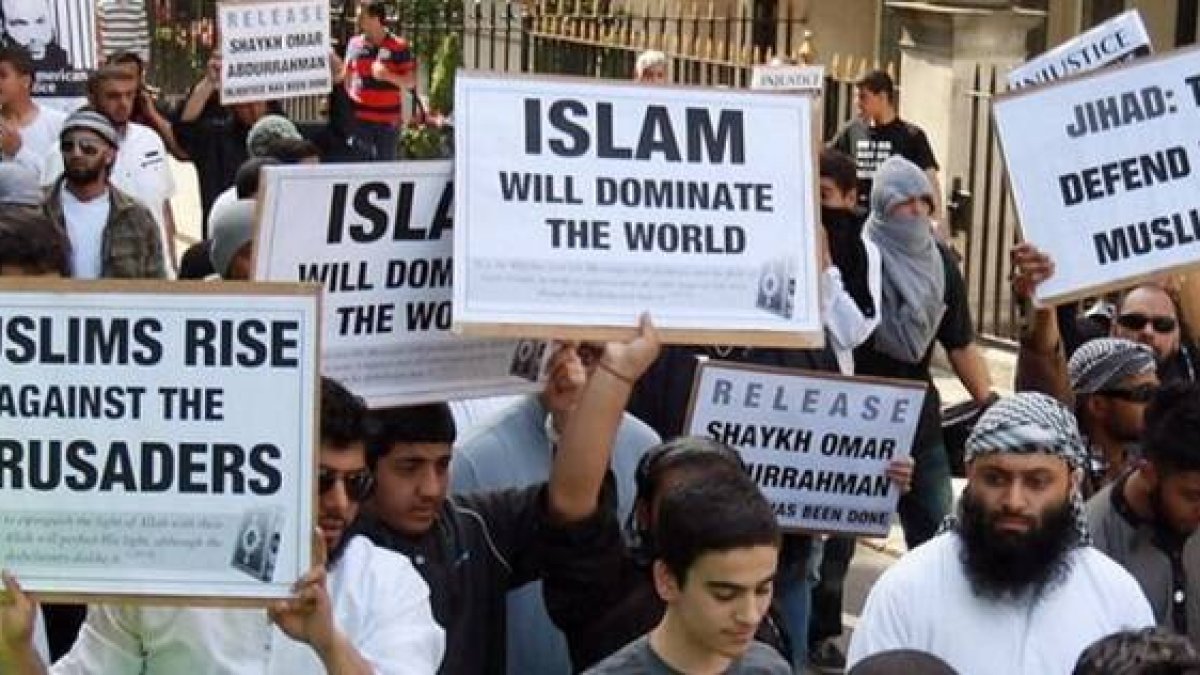 Manifestación de islamistas radicales en Londres, en una foto de archivo de hace unos años... ¿Cuántos hay en Occidente?