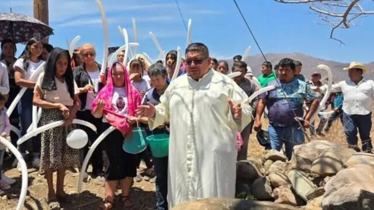 El padre José Filiberto ha sido en estos años secuestrado en una ocasión, y le han intentado asesinar en otras dos ocasiones.