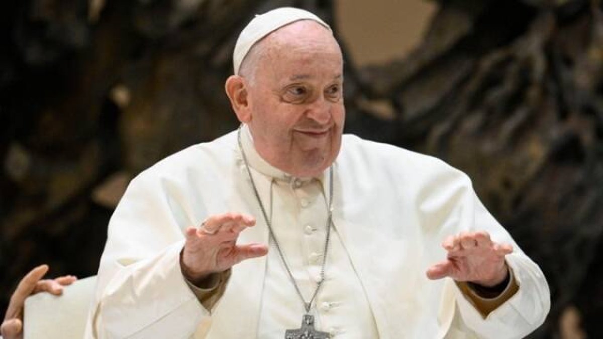 Equilibrio o desmesura: una tendencia personal que también se manifiesta en la actitud hacia la comida, explicó el Papa, con el pecado de la gula somo expresión. Foto: Vatican Media.