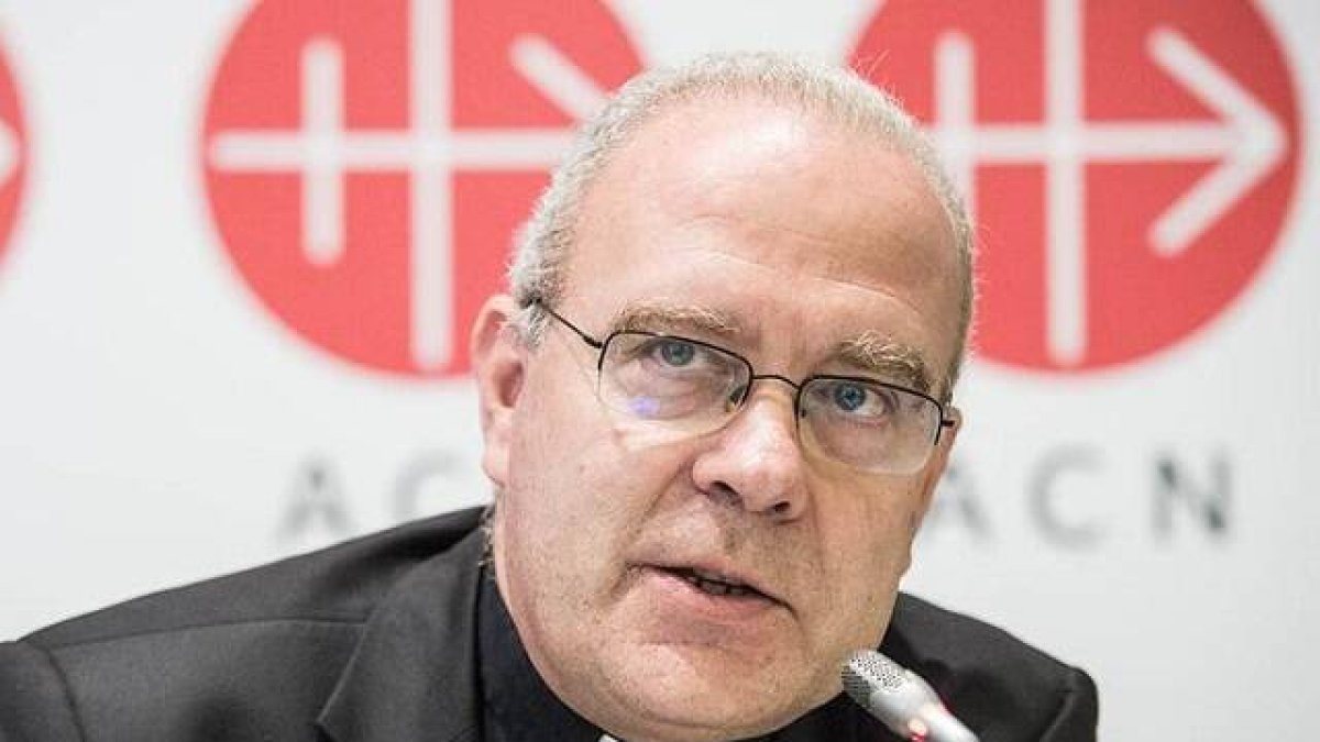 El nuncio Alberto Ortega, en un acto de Ayuda a la Iglesia Necesitada; él es un veterano diplomático en sitios complicados