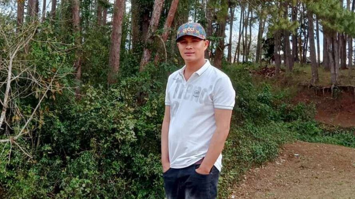 El joven vietnamita Ho Ca Dau descubrió el cristianismo al que perseguía a través de la caridad actuante de sus fieles. Foto: UCA News.