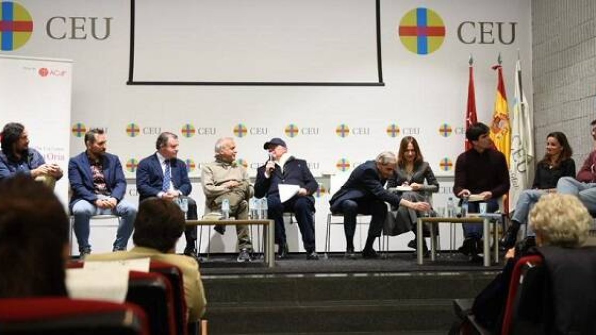 El primer concilio de los cineastas católicos, en la calle Tutor, de Madrid, Fundación Herrera Oria