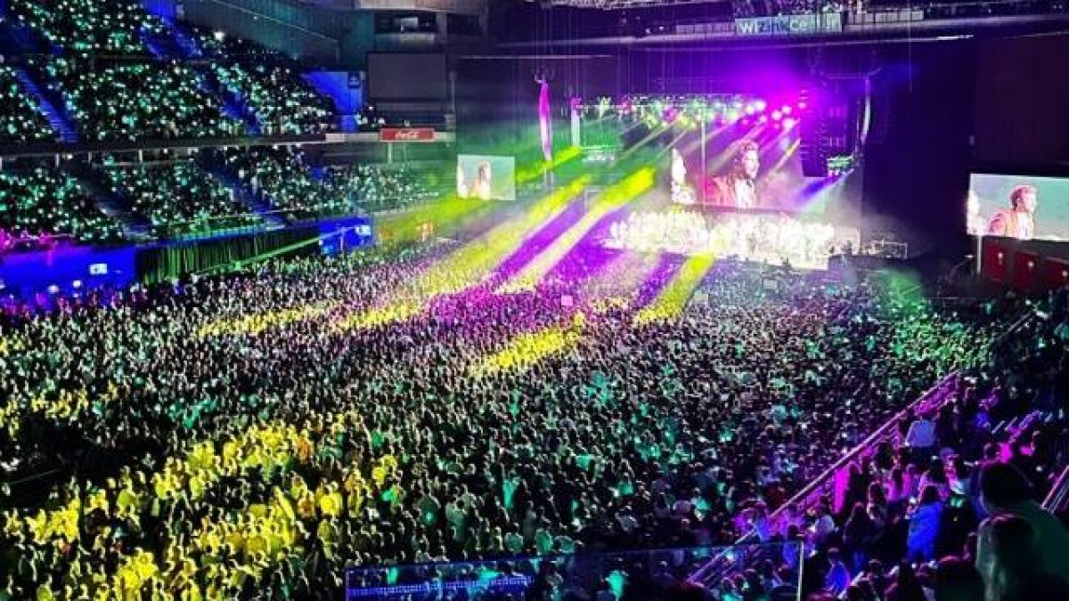 El día de Reyes, Hakuna congregó a cerca de 17.000 almas orantes enun abarrotado WiZink Center de Madrid: su fundador, el sacerdote José Pedro Manglano, desvela su secreto.