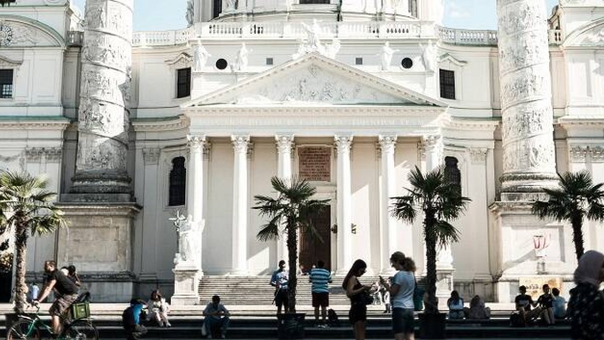 La Karlskirche en Viena, foto de Leonie Zettl en Unsplash