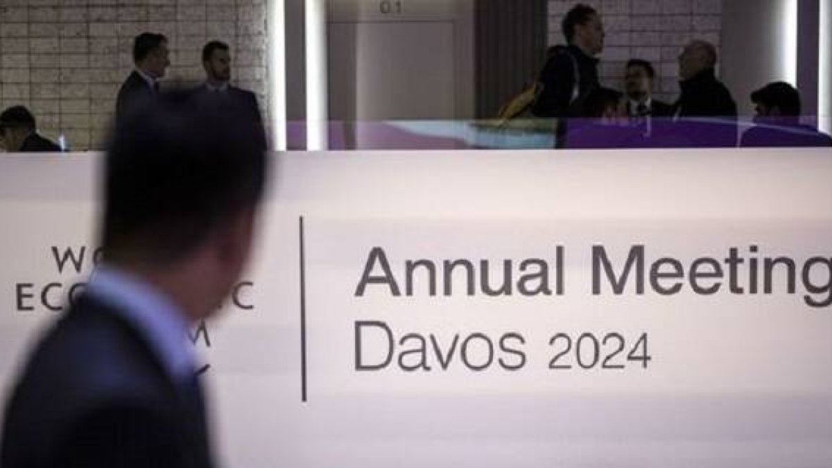 Participantes en el Foro Económico Mundial de Davos 2024