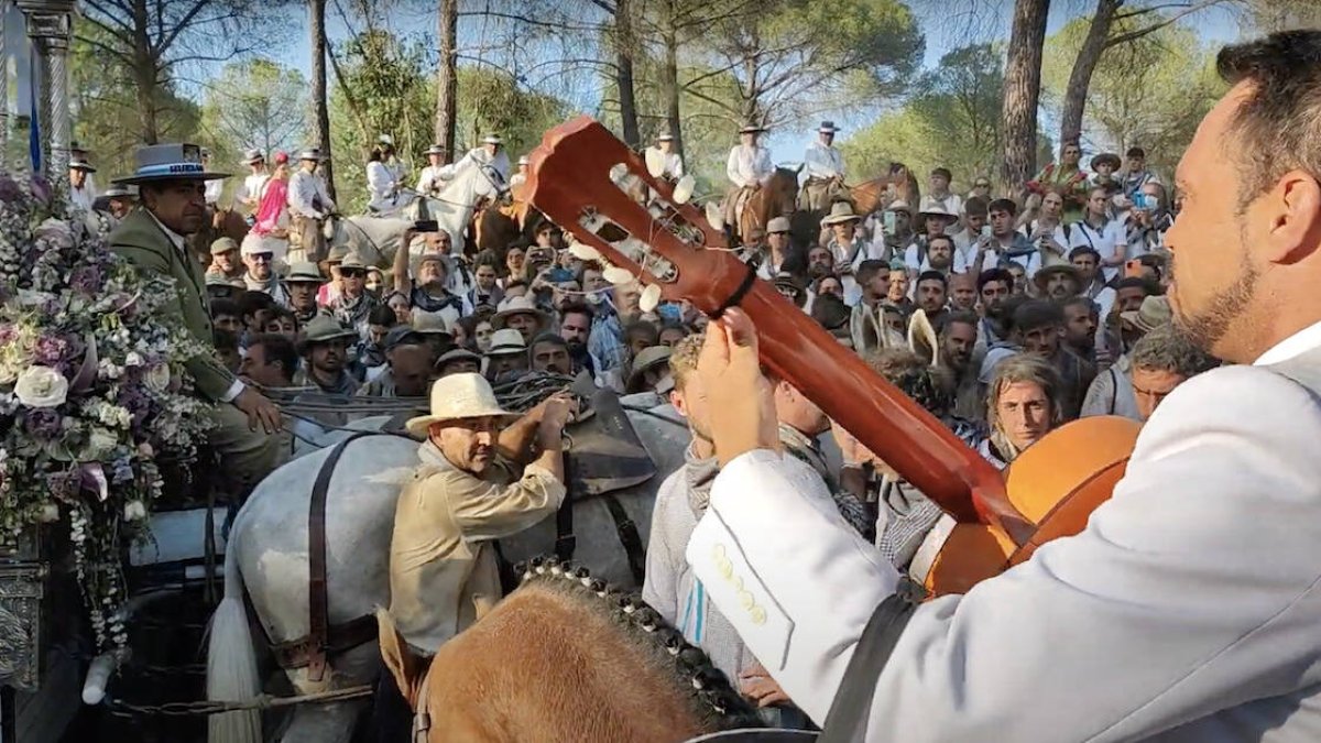Se establecerían ocho rutas distintas, una por cada provincia, en torno a un hilo conductor distinto en cada caso aunque con el mismo final en todos: la ermita a la orilla de las marismas.