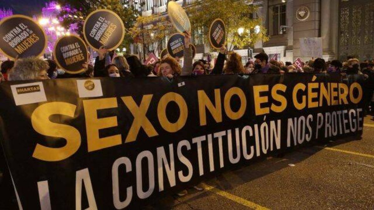 El feminismo pide amparo a la ONU ante la