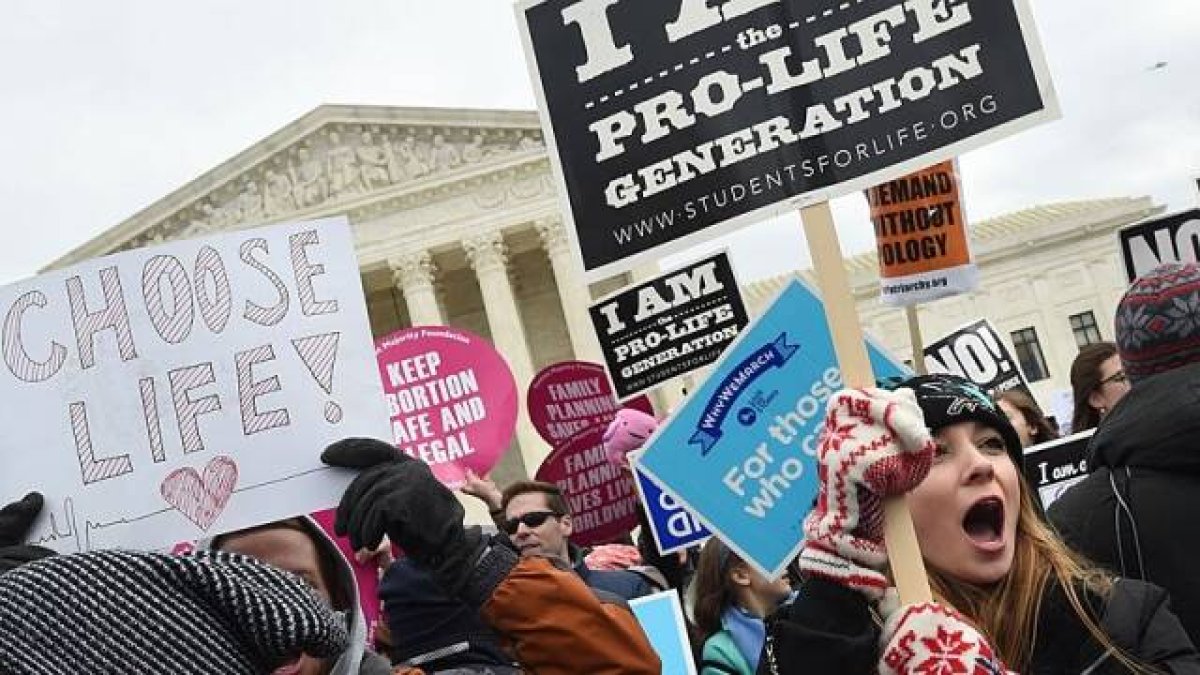 La revocación de Roe vs Wade en junio de 2022 fue una victoria provida de dimensiones históricas, pero ni mucho menos definitiva: destacamos diez lecciones, reflexiones y conclusiones tras dos años de Dobbs.