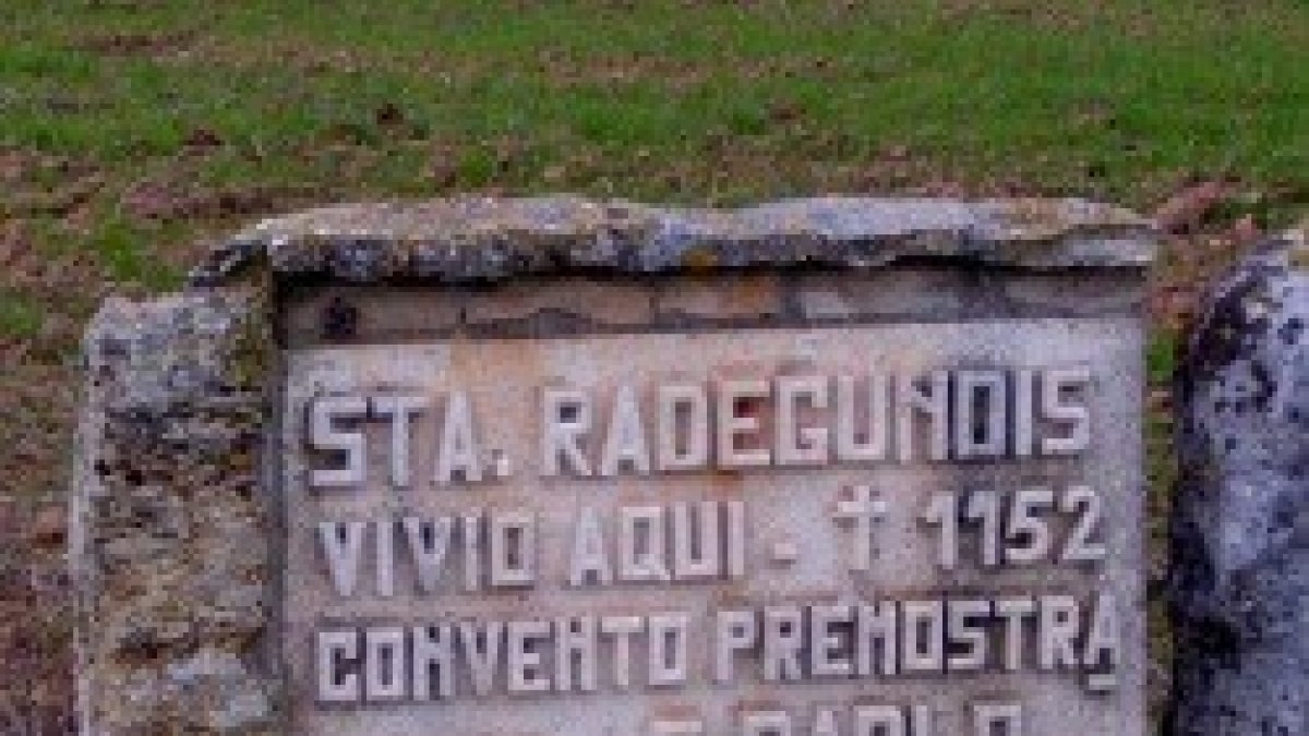 Làpida conmemorativa. Sordillos.