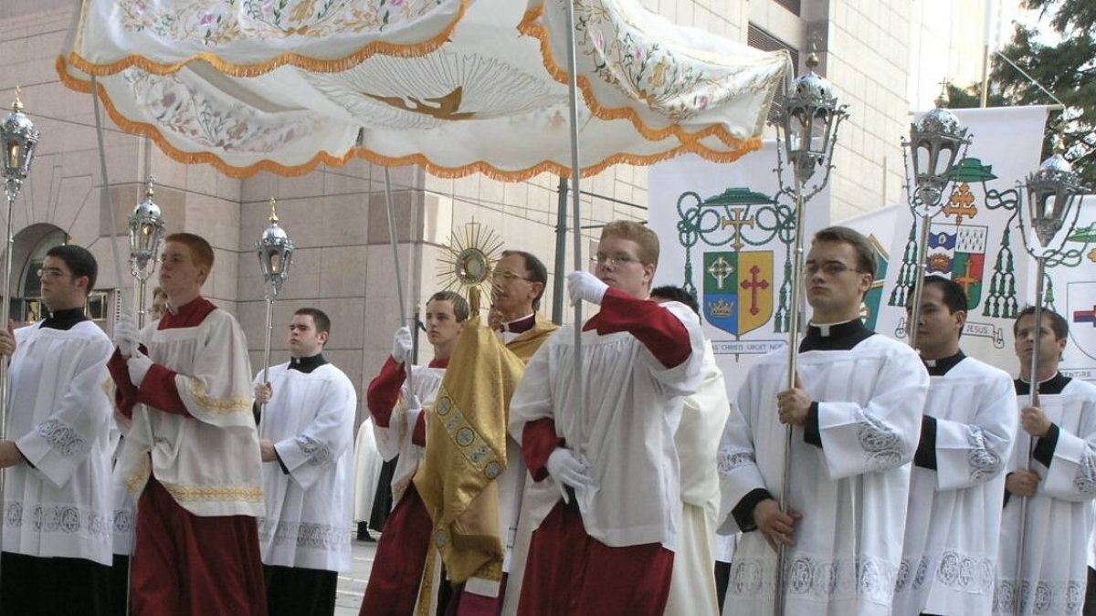 El Corpus Christi tiene su origen en la Europa del siglo XIII y es una de las fiestas más apreciadas por los fieles. (Foto: Wikipedia)