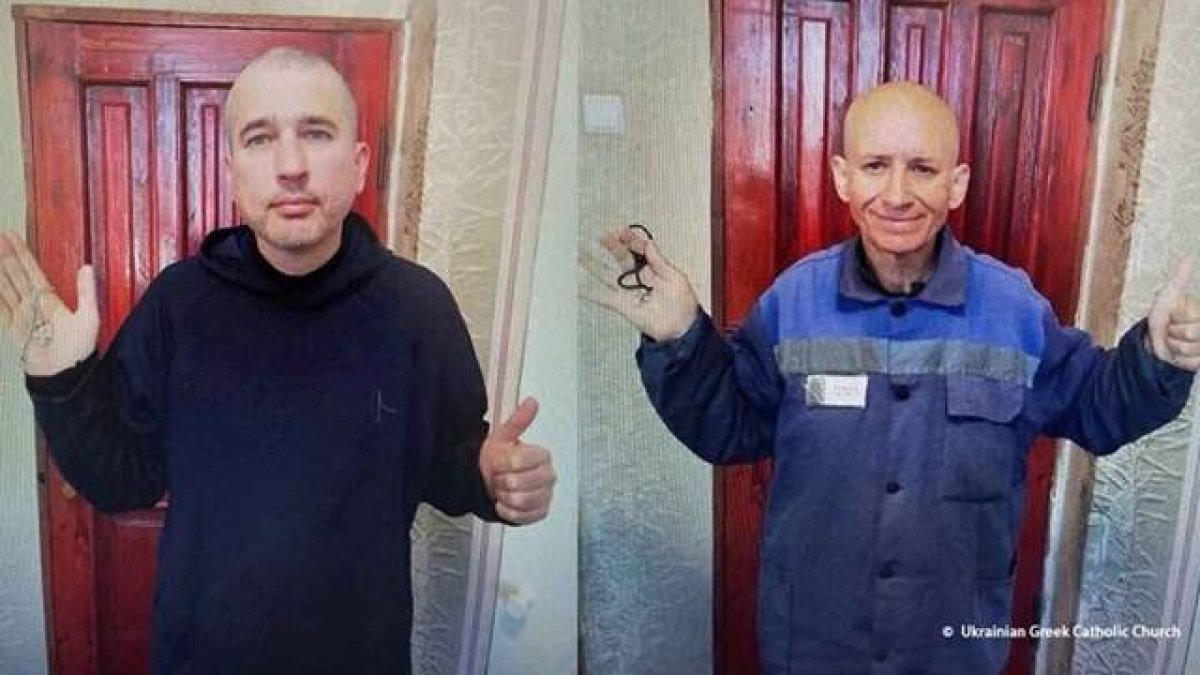 Los sacerdotes Ivan Levytsky y Bohdan Geleta, detenidos en Rusia durante más de año y medio.