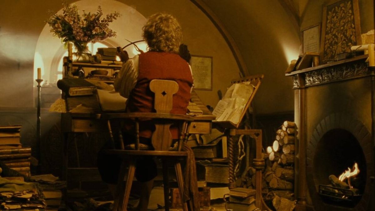 Bilbo Bolsón en Bolsón Cerrado, en la película de Peter Jackson