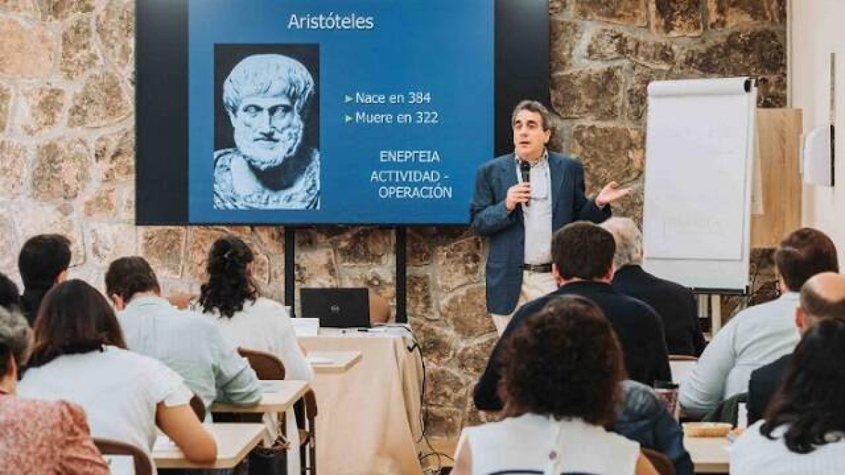 El posgrado de Catherine L'Ecuyer ya prepara su segunda edición: grandes libros, cultura clásica...