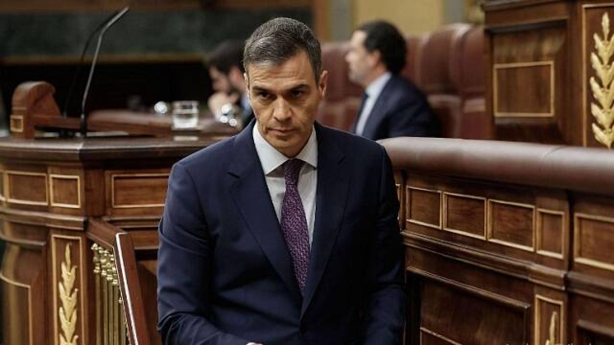 El presidente español, Pedro Sánchez, en el Congreso de los Diputados; necesita muchos aliados para aprobar leyes