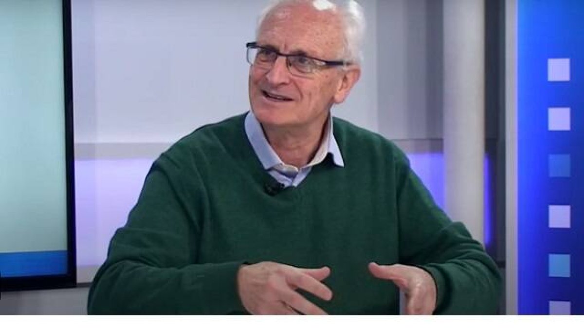 Daniel Arasa, veterano periodista, escribe sobre un tema que controla - el matrimonio
