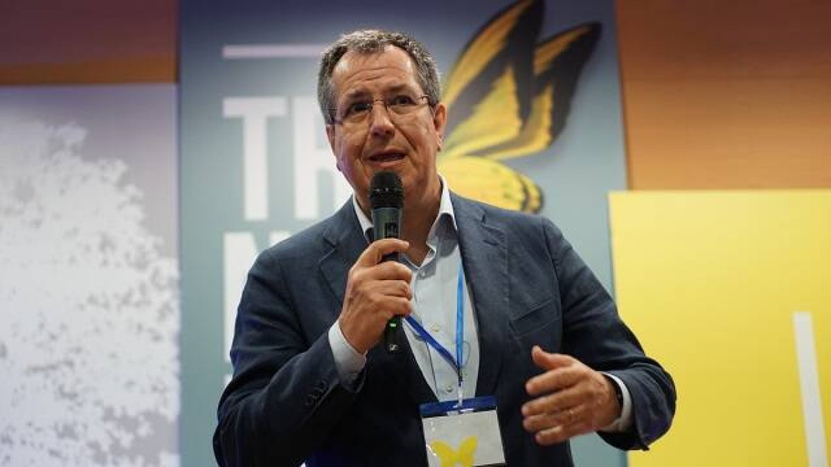 Álex Rosal, director de ReL, en Transforma 2024 animó a entrar en una Iglesia de seglares y clérigos que escuchan al Espíritu Santo, con un liderazgo distinto