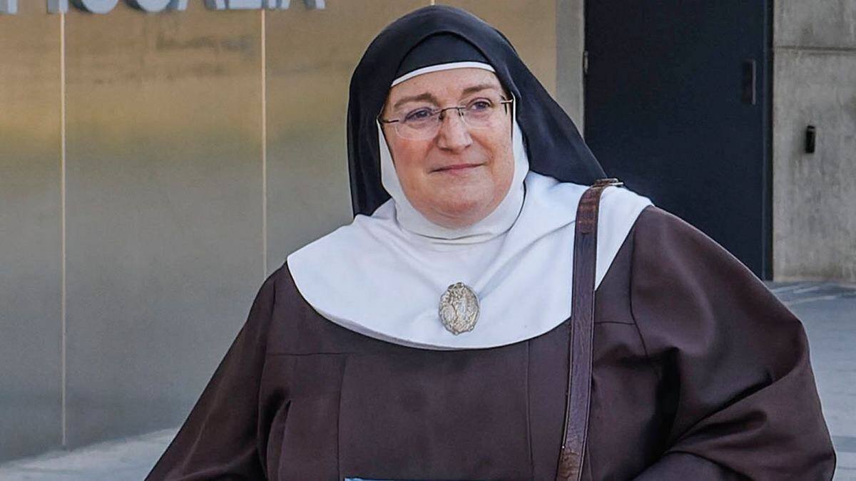Sor Isabel de la Trinidad explica las razones por las que no informaron del cambio de perspectiva sobre la Iglesia que estaba viviendo su comunidad.