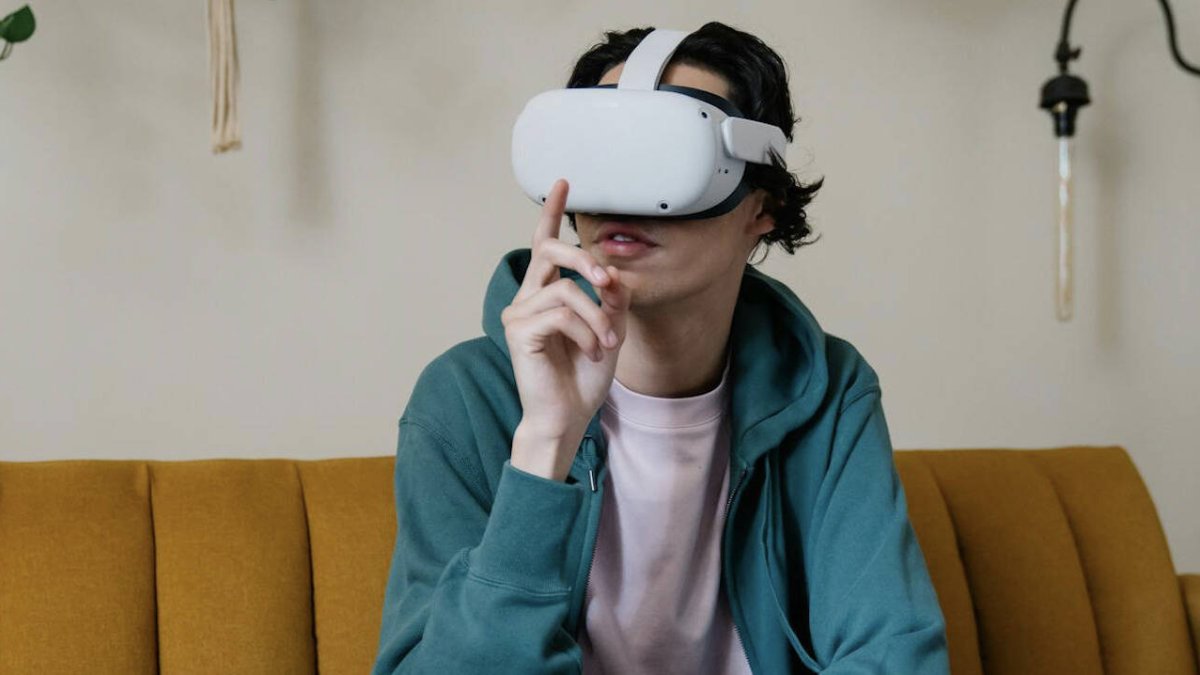 No todas las personas tienen acceso a la tecnología necesaria para participar en un sistema de dinero digital.