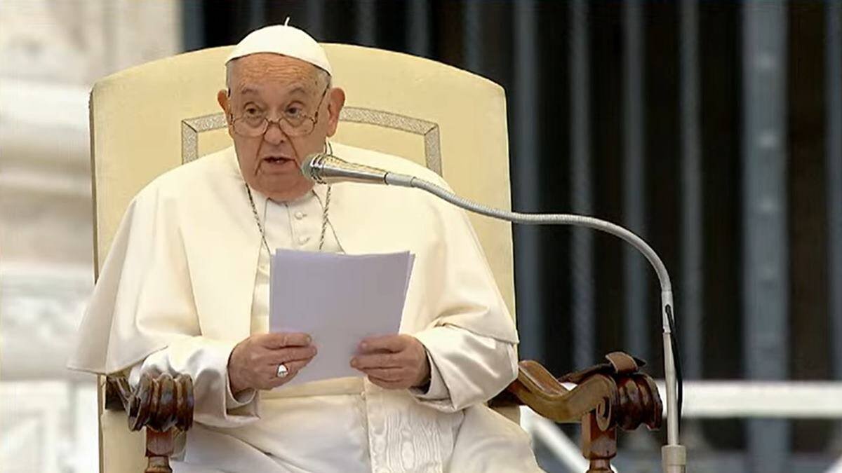 Francisco, durante la Audiencia General de este miércoles, donde también anunció que Carlo Acutis será canonizado en abril, probablemente el 27.