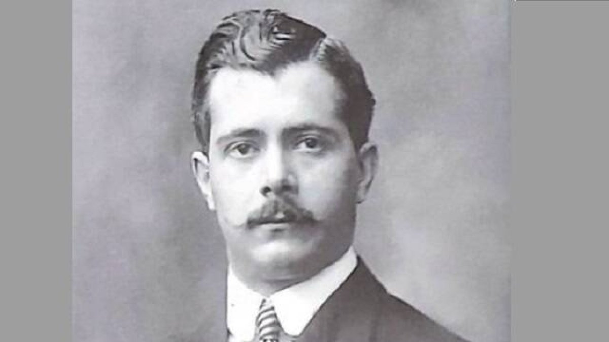 El arquitecto Antonio Flórez, llamado el arquitecto de los colegios, salvó la vida en 1937 refugiándose en una embajada en Madrid