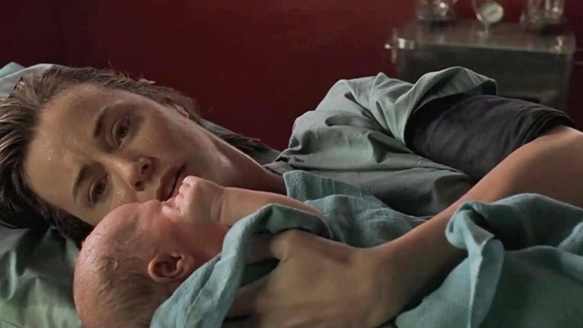 El nacimiento natural de Vincent, protagonista de 'Gattaca' (Andrew Niccol, 1997), una película distópica en la que ese hecho es un hándicap frente a los nacimientos artificiales y la selección genética.