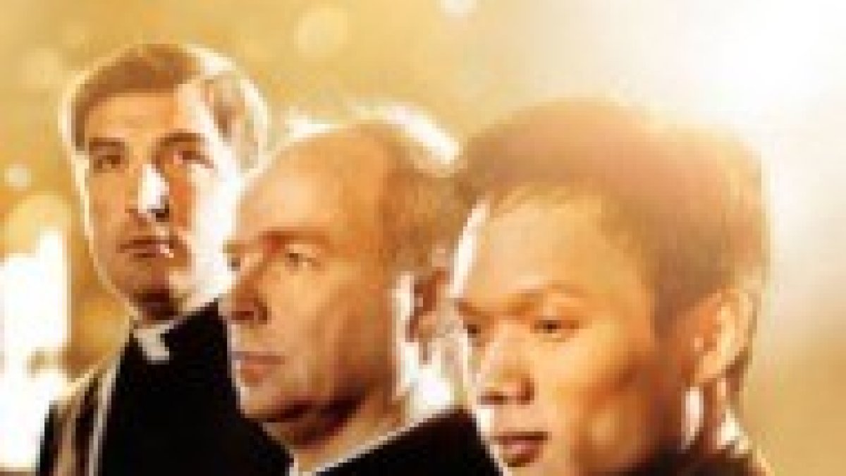 Les Pretres y Gloria