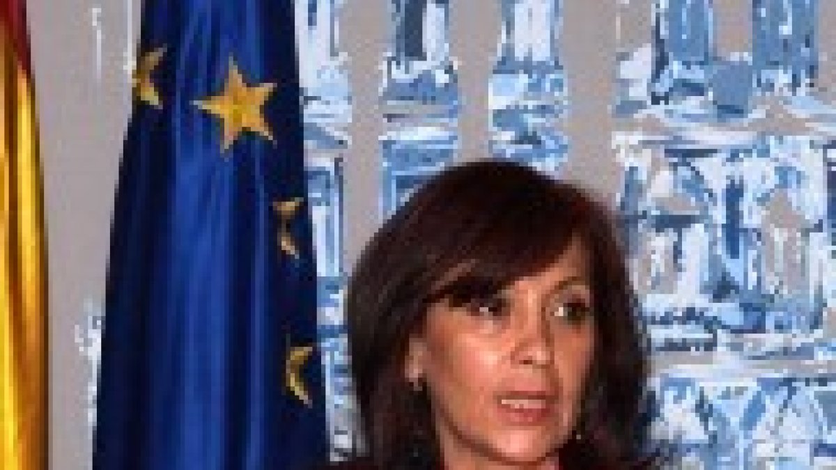 Dolores Carrión, delegada del Gobierno