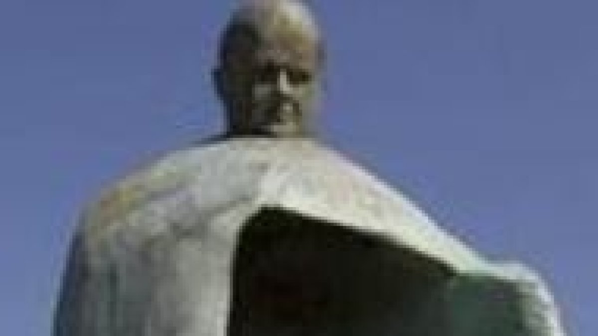 La nueva estatua de Juan Pablo II