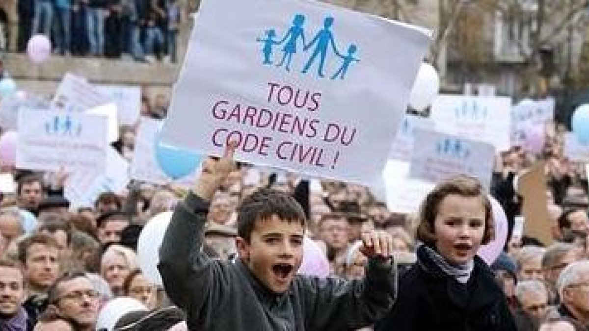 Manifestación en París contra el matrimonio homosexual