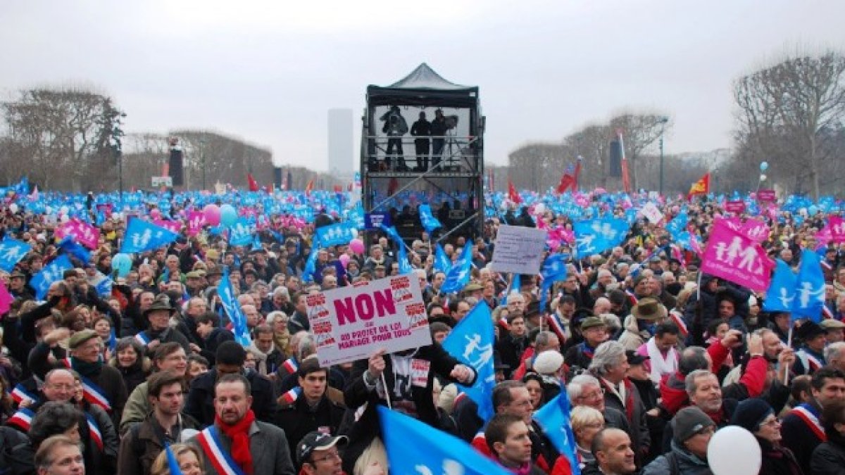 Tres reflexiones sobre la manifestación de París