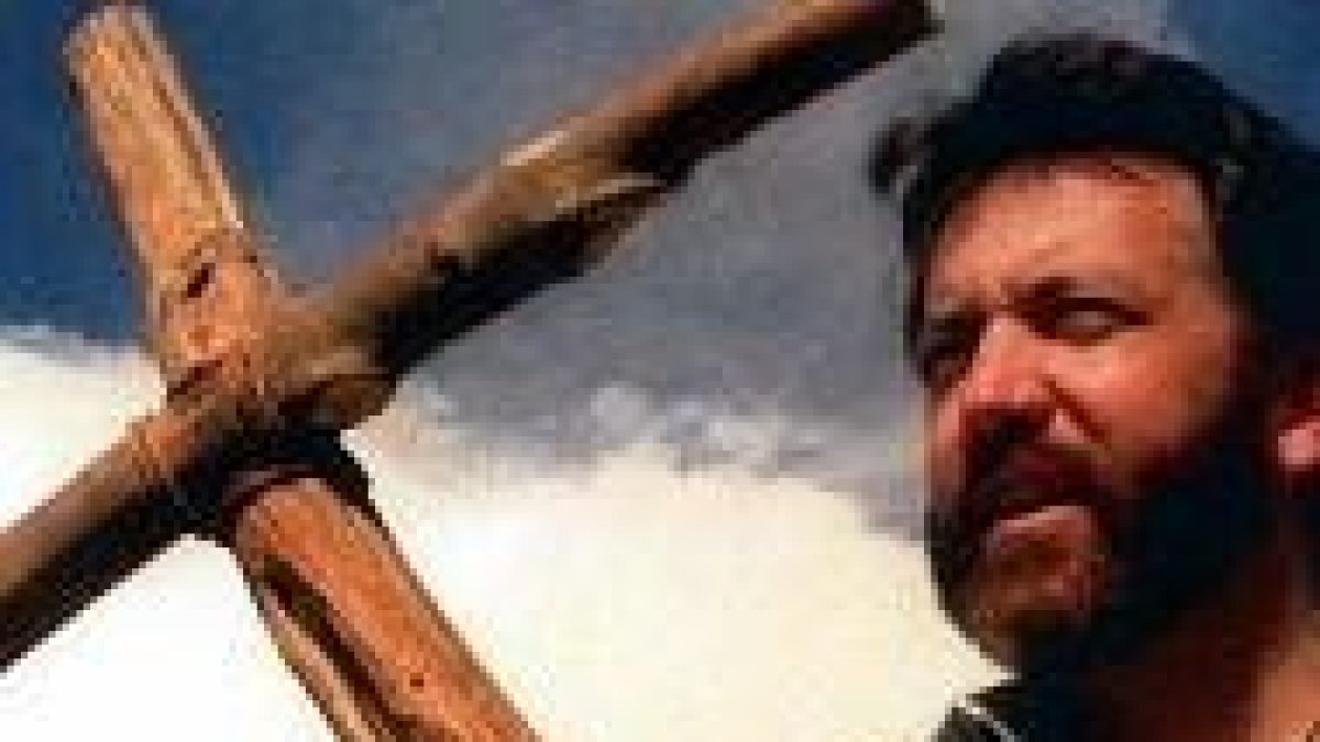 Jim y su cruz a los 40 años