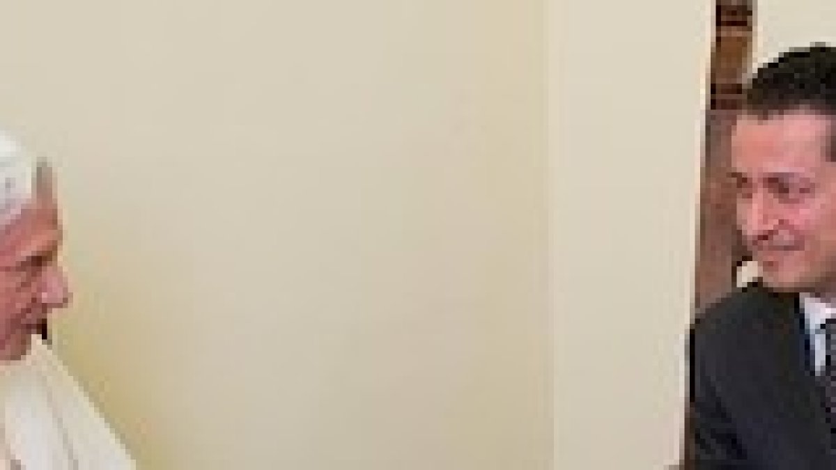 El Papa visitó en la cárcel a Paoletto.