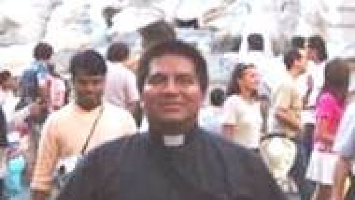 P.Luis Alfredo León Armijos