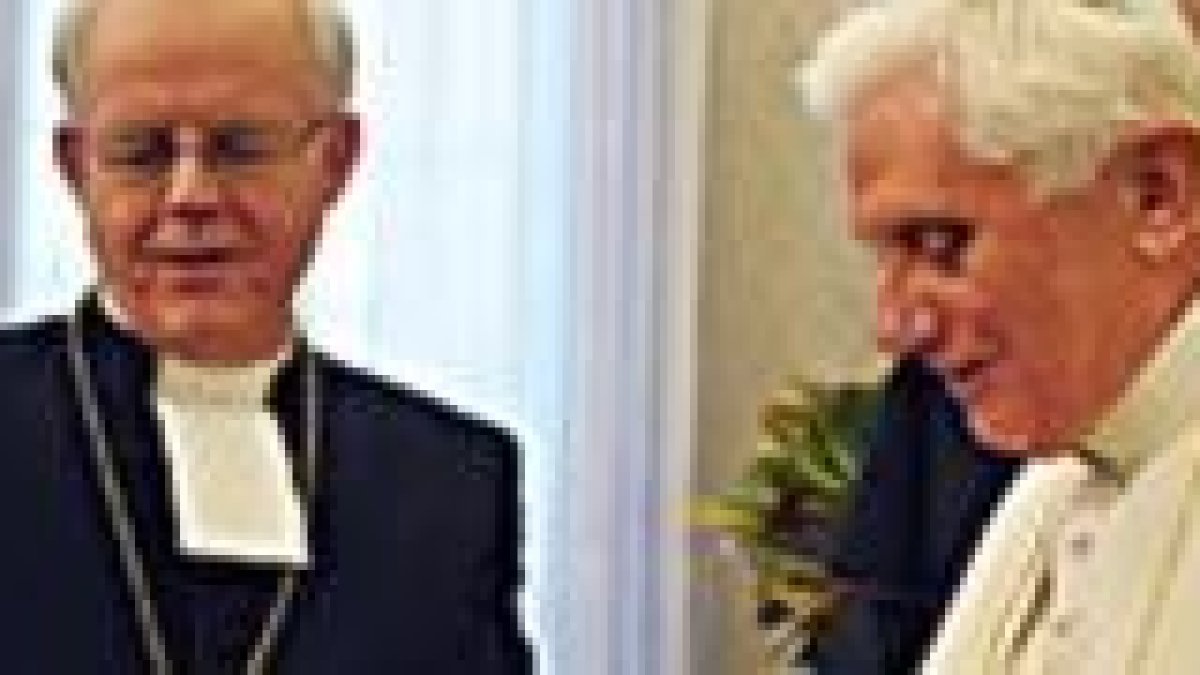 El Papa con un prelado luterano