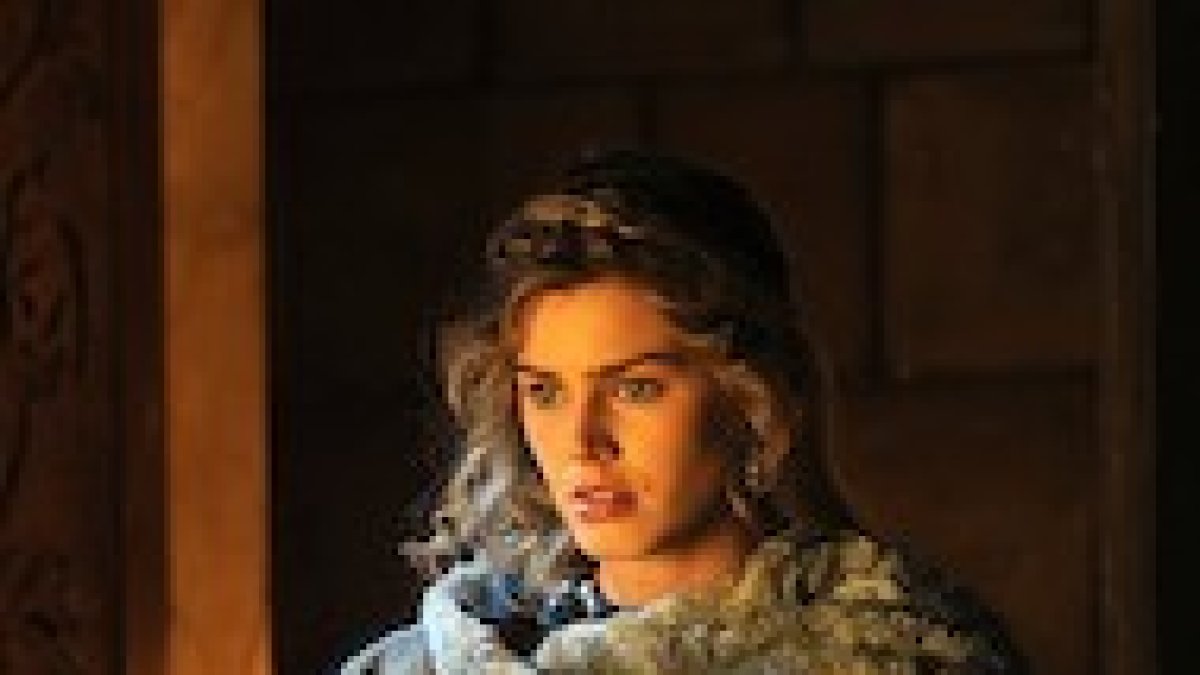 Vanessa Hessler es Santa Bárbara.