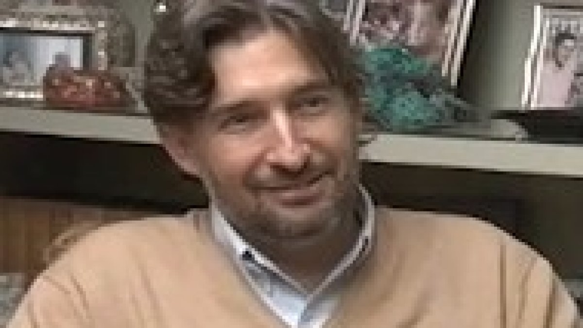 Miguel Aranguren en No es bueno que Dios esté solo.