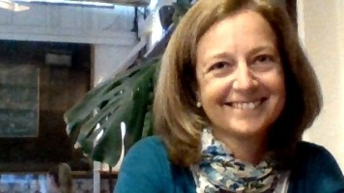 Isabel Puig coordina los voluntarios de la nueva Adoración Perpetua de la parroquia de San Sebastián de Badalona, la única de Cataluña exceptuando la del Tibidabo