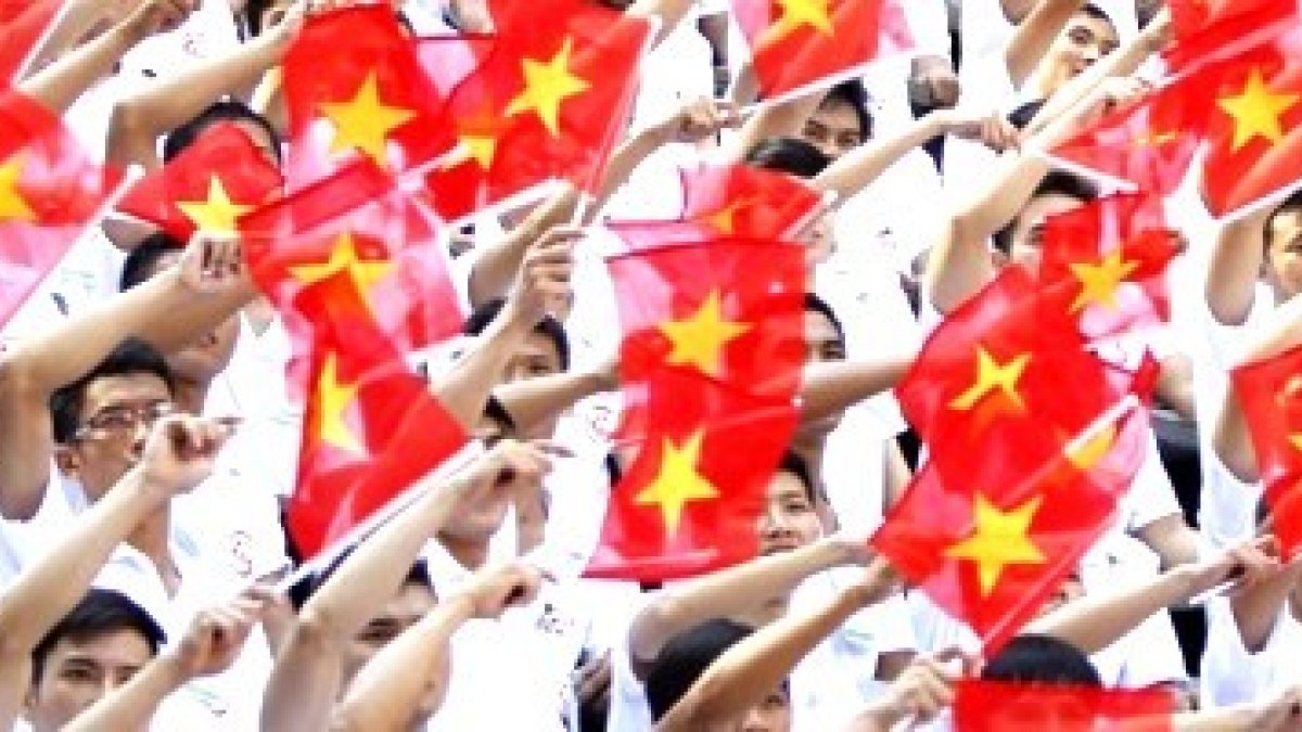 Vietnam celebra 40 años de la victoria comunista de 1975 con grandes desfiles