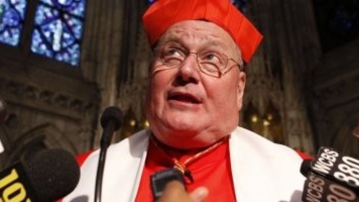 El cardenal Dolan, de Nueva York, tiene un acceso potente a la prensa y en varios círculos de Nueva York y EEUU
