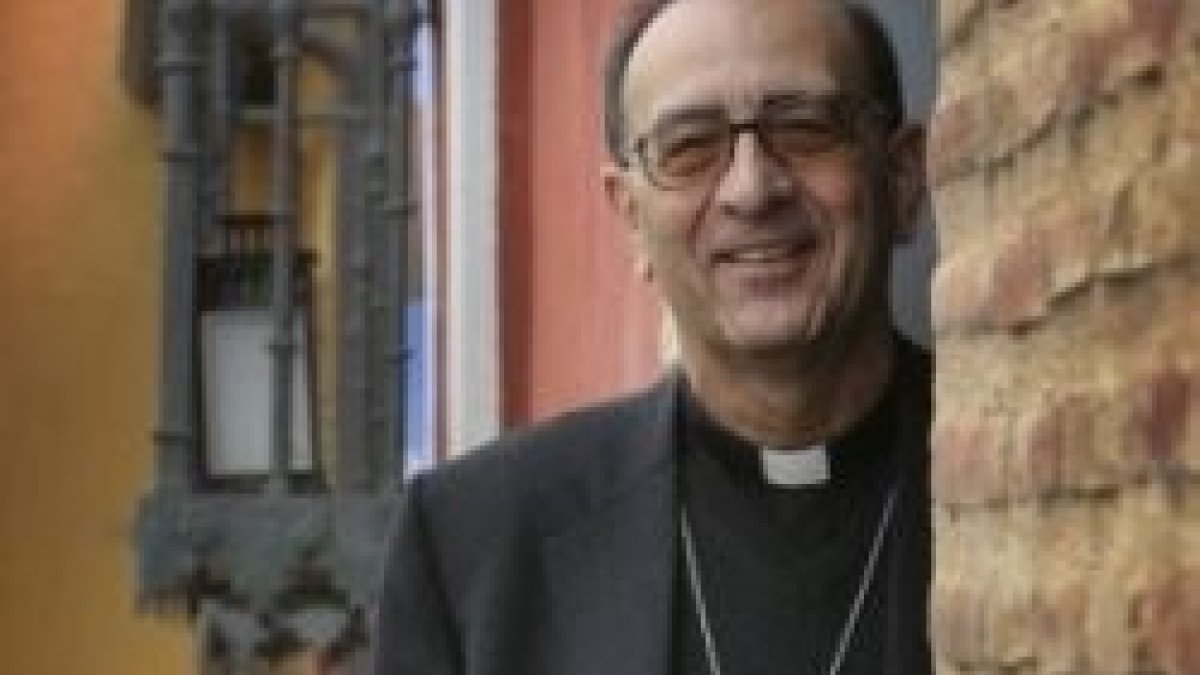 Juan José Omella ha hablado de los escándalos financieros en ámbitos eclesiales